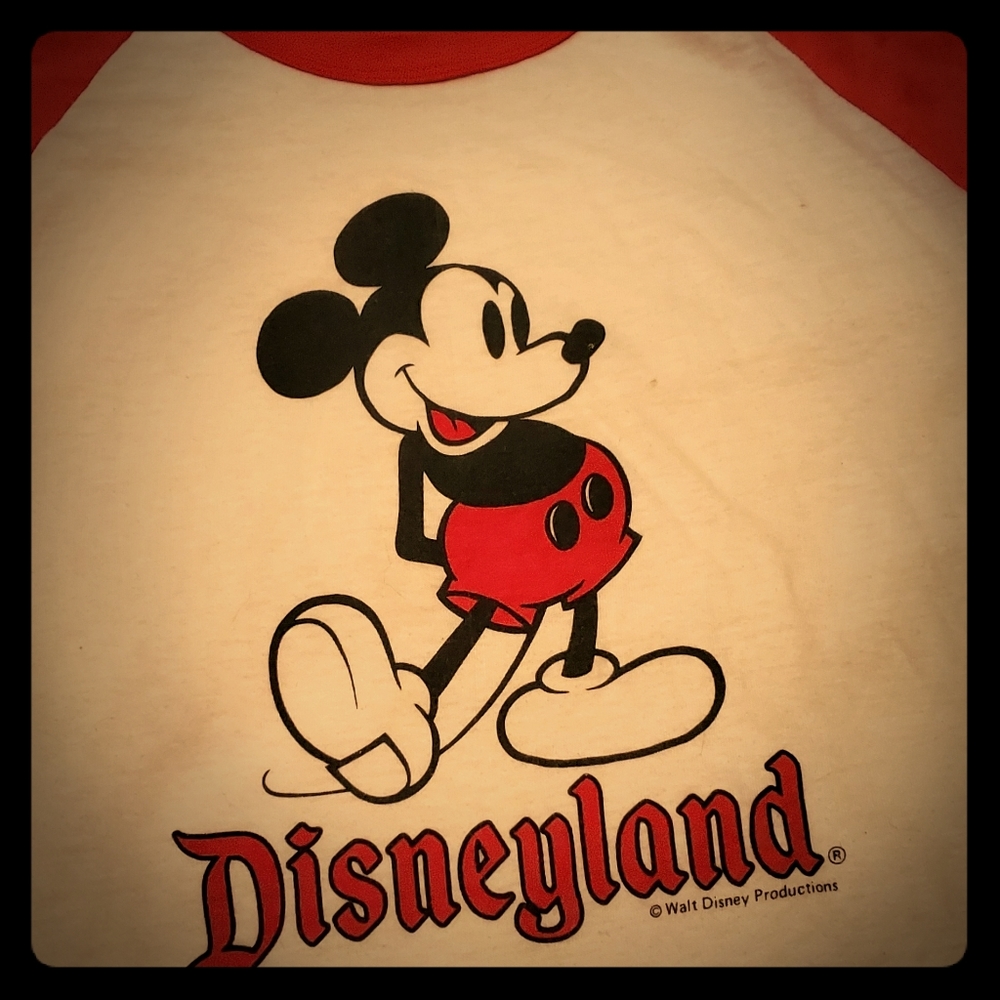 Vintage 70s 80s Mickey Mouse Disneyland tee